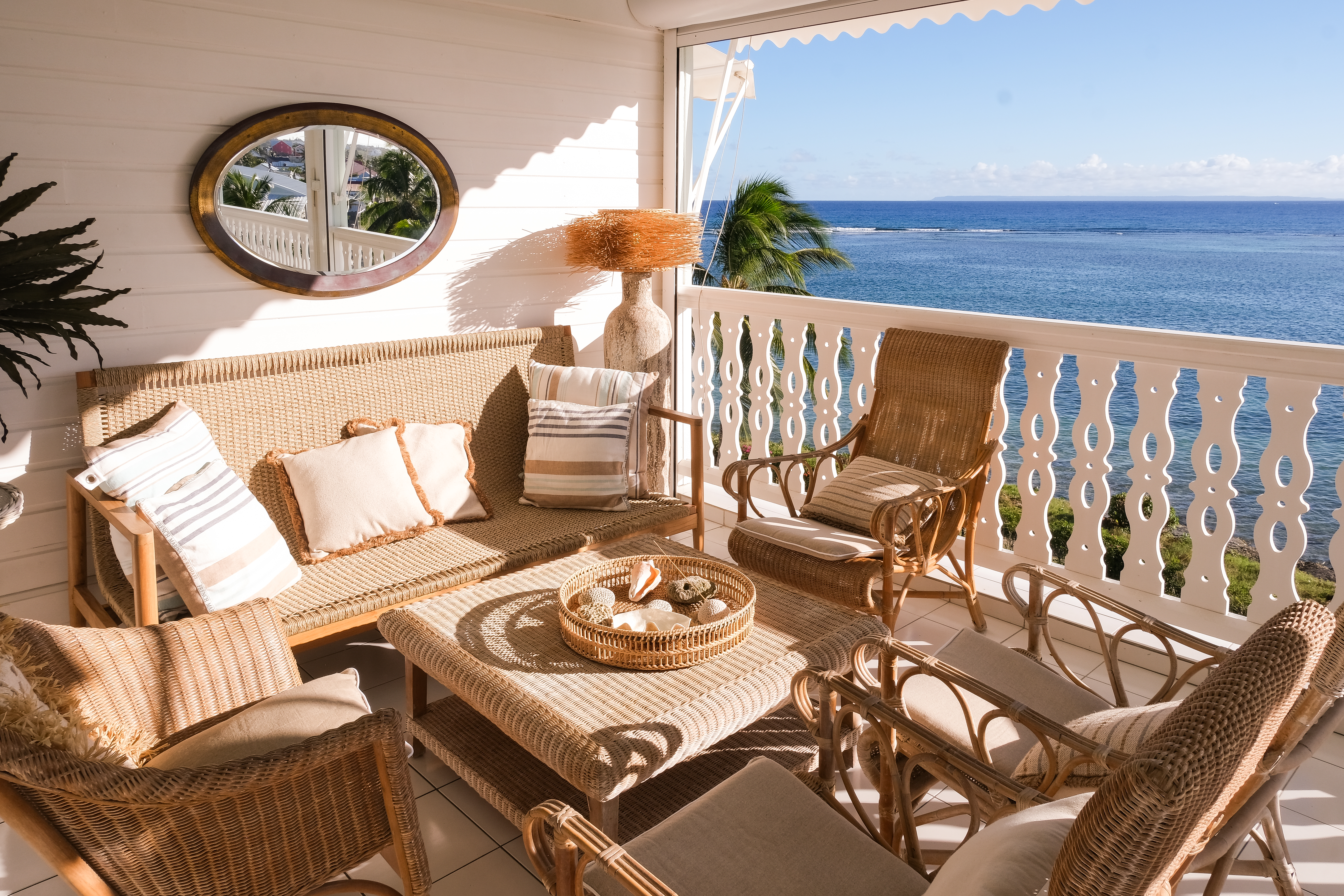 Salon terrasse avec vue mer Coco Kaz
